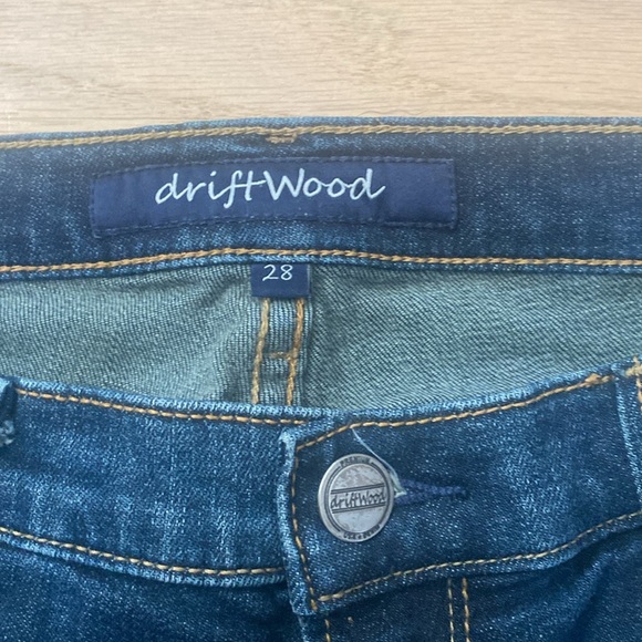 Driftwood Embroidered Jeans Size 6 - Picture 4 of 4